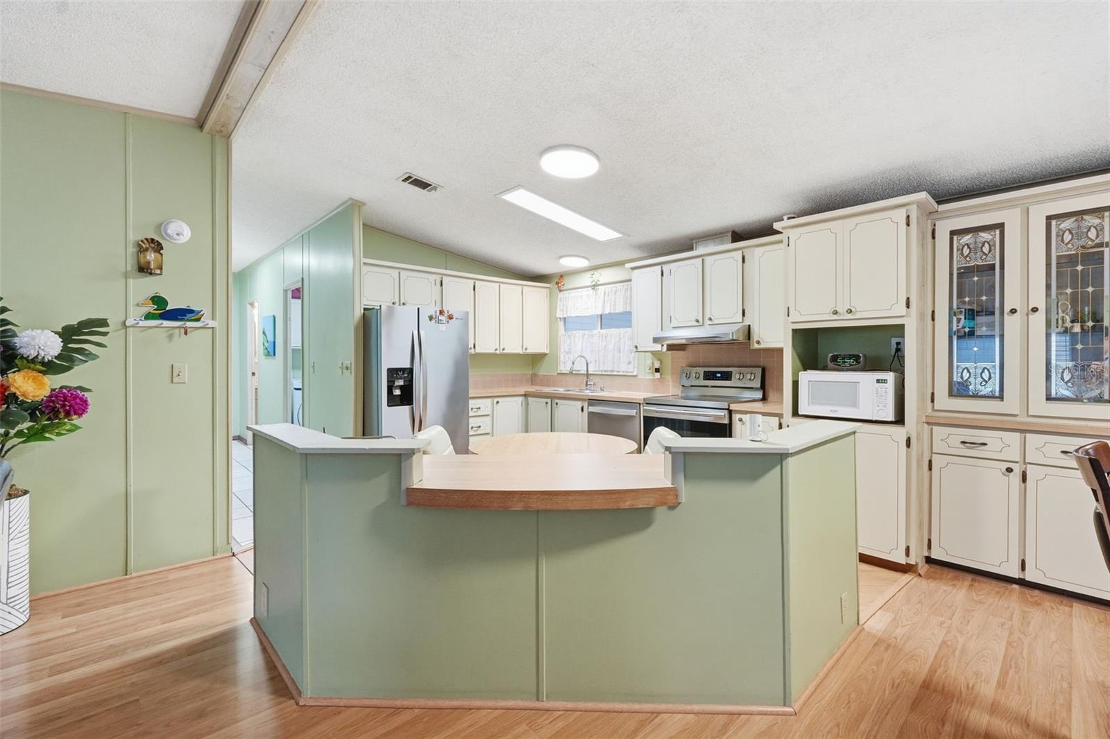 Image 8 of 45 For 5027 Forest Crest Drive