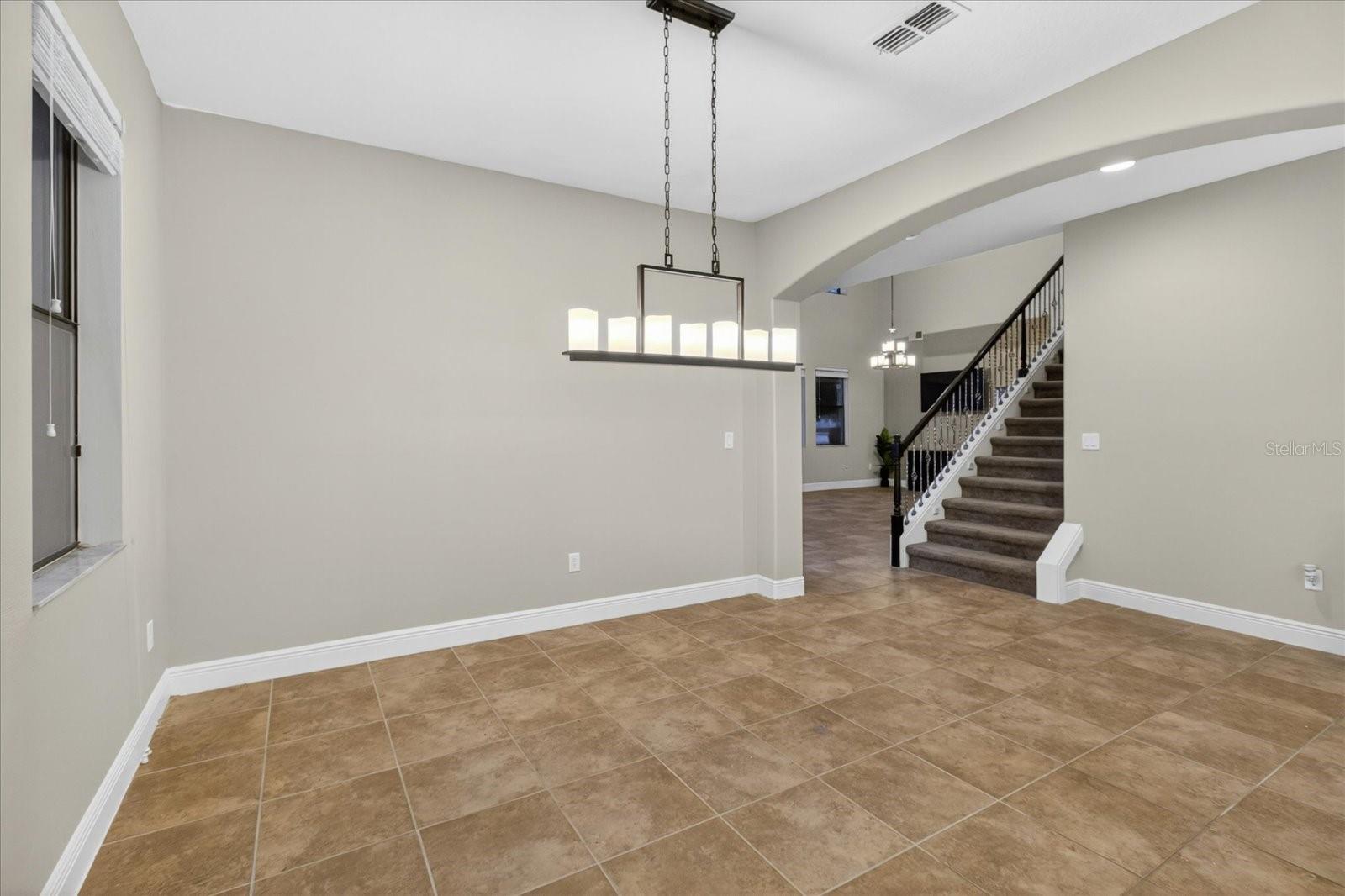 Image 11 of 96 For 1389 Heritage Landings Drive