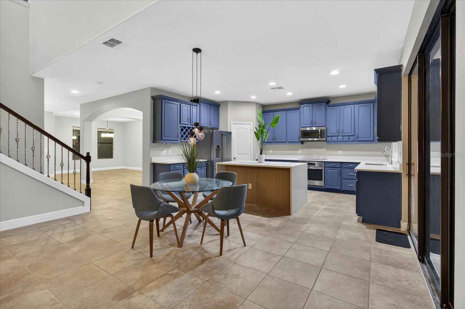Image 17 of 96 For 1389 Heritage Landings Drive