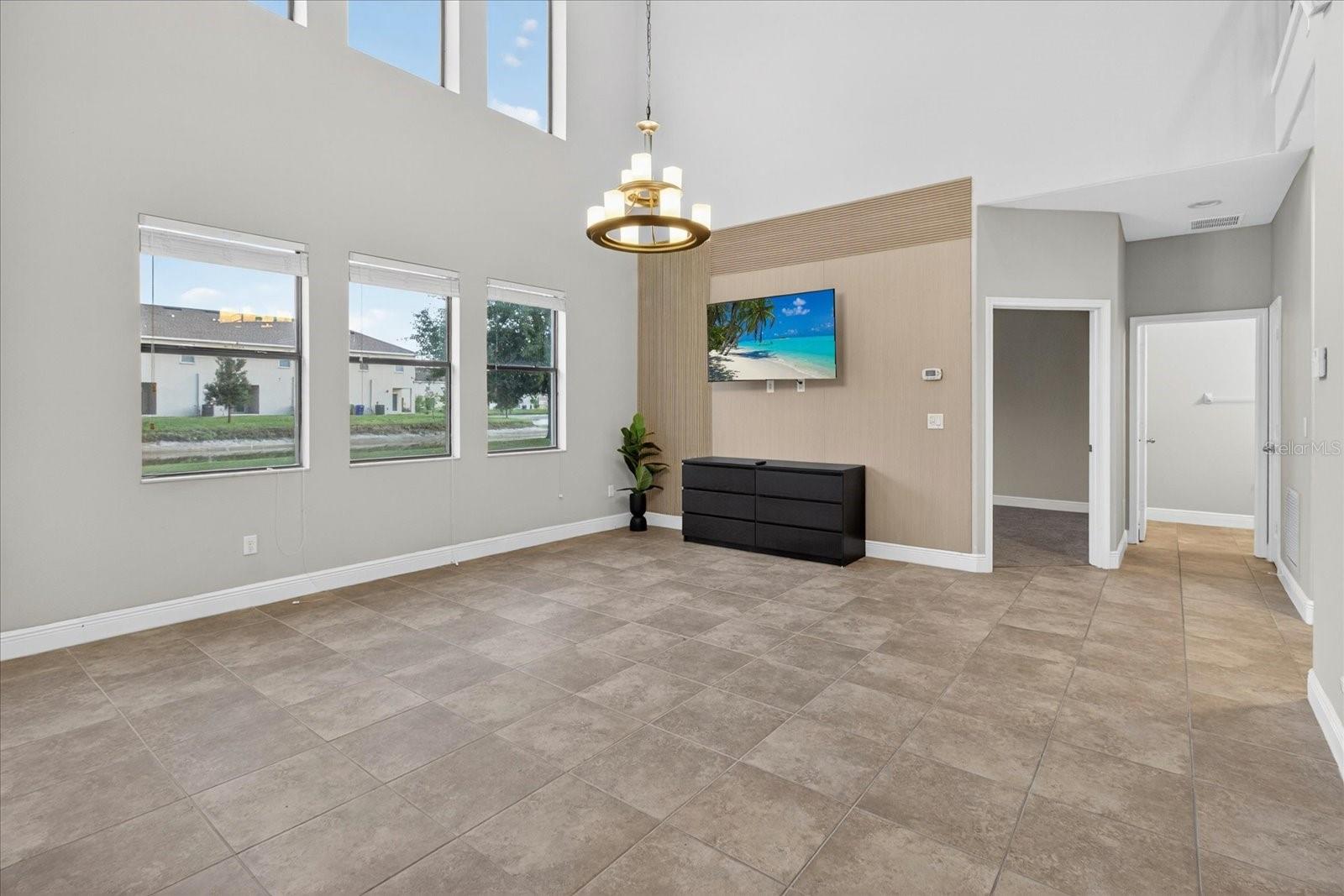 Image 27 of 96 For 1389 Heritage Landings Drive
