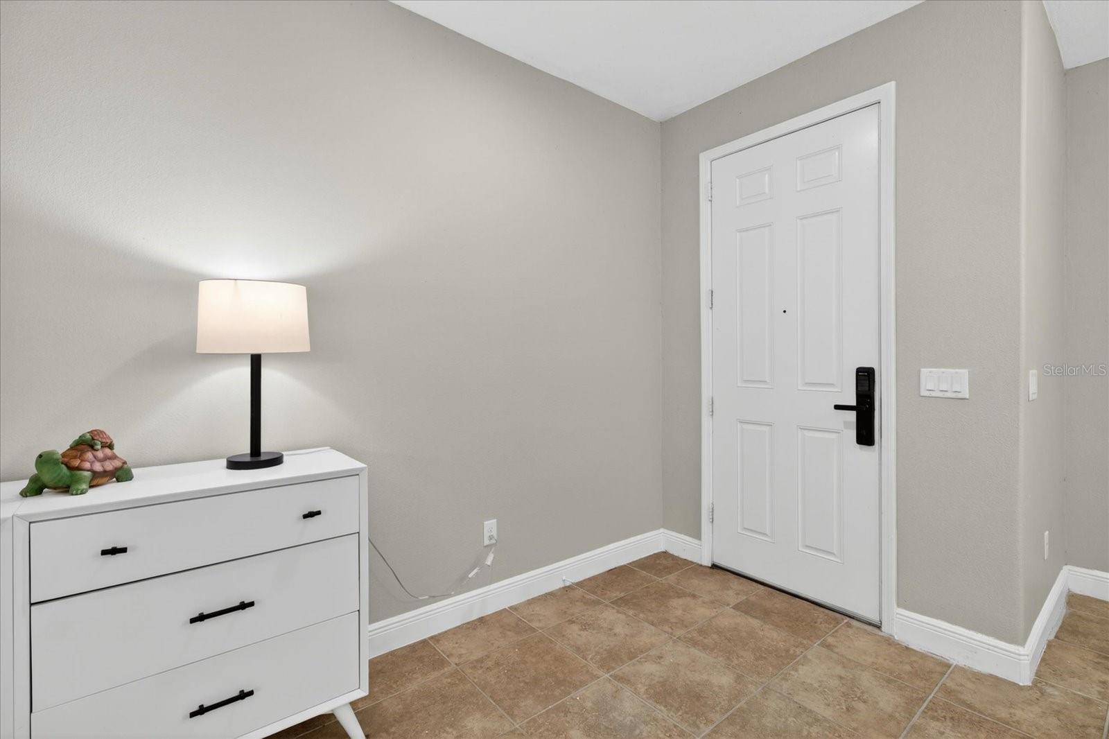 Image 4 of 96 For 1389 Heritage Landings Drive