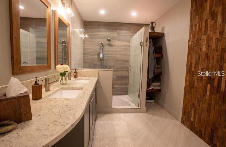 Image 17 of 20 For 9726 Tiffany Oaks Lane 9726