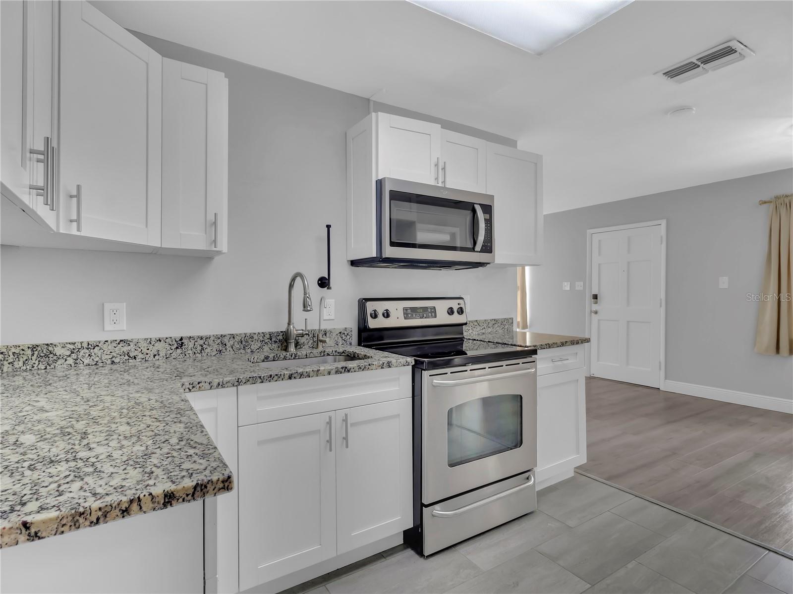 Image 17 of 43 For 6201 Theresa Street