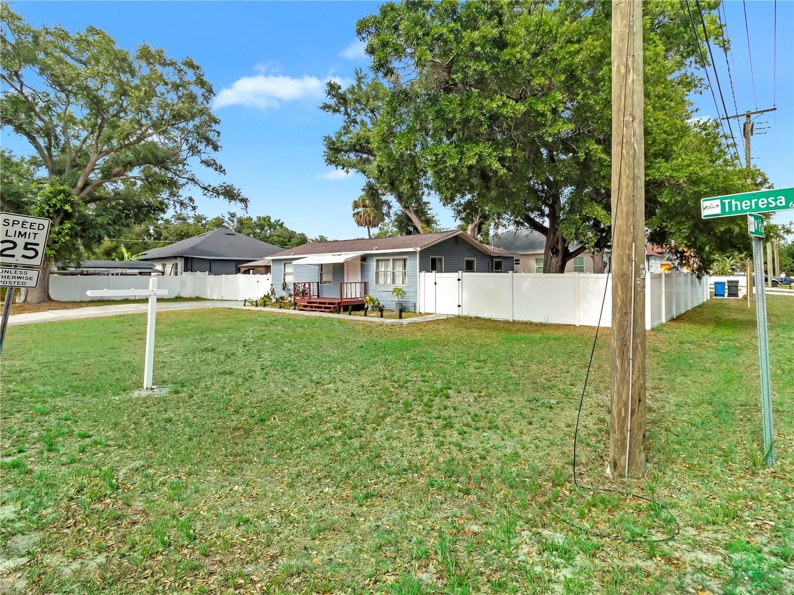 Image 7 of 43 For 6201 Theresa Street