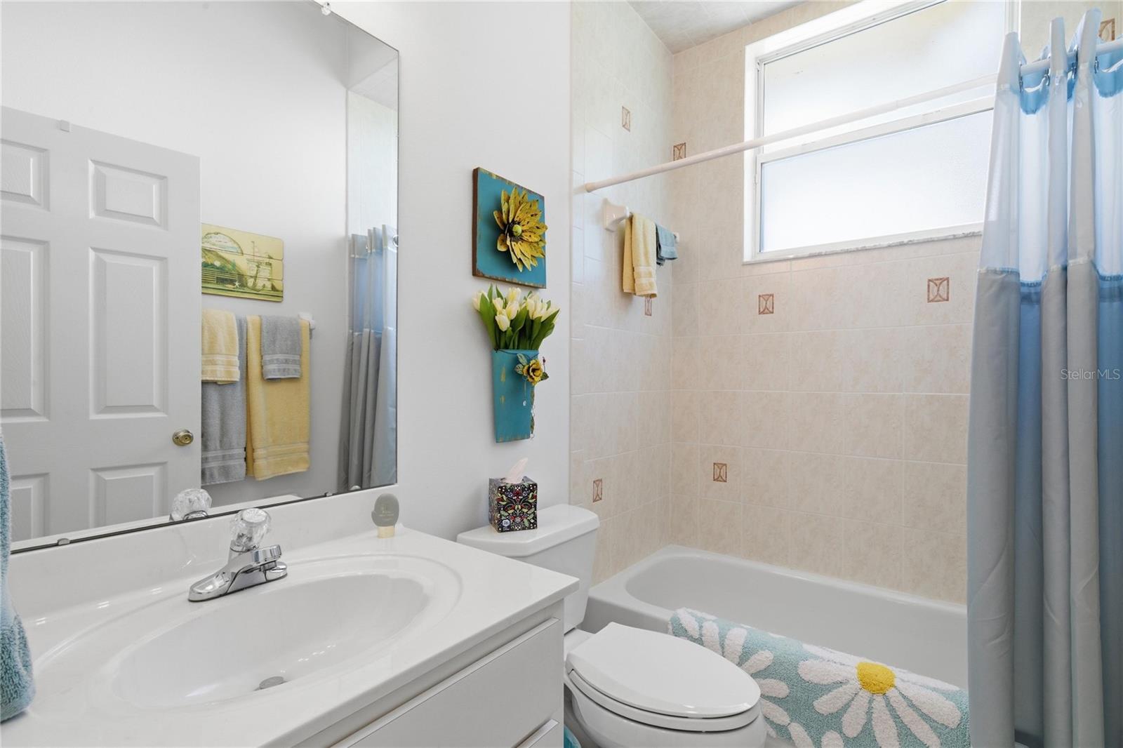 Image 37 of 71 For 8204 Fairway Loop