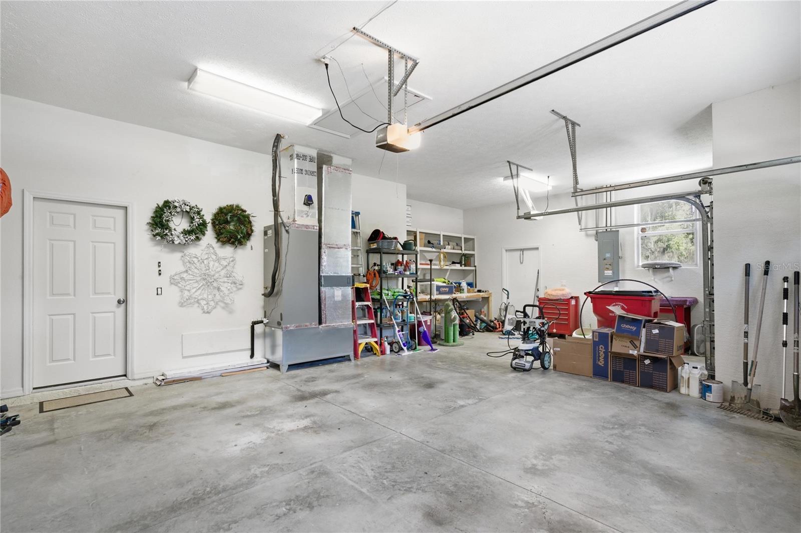 Image 47 of 71 For 8204 Fairway Loop