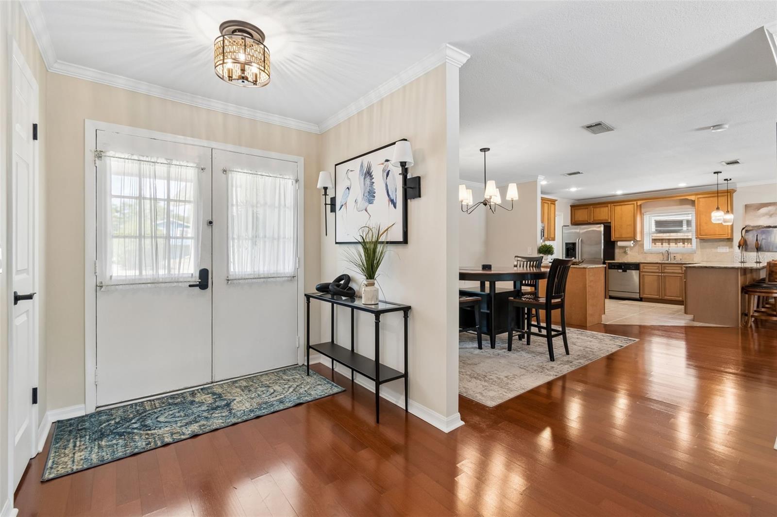 Image 10 of 61 For 1005 Highgrove Court