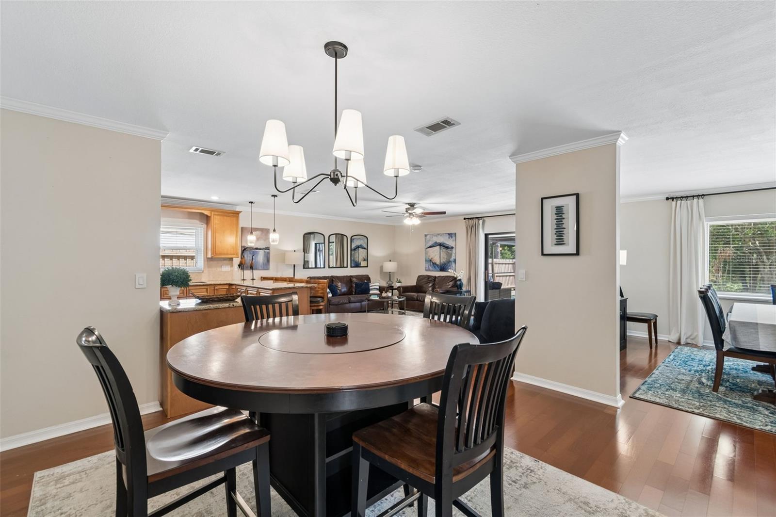 Image 14 of 61 For 1005 Highgrove Court