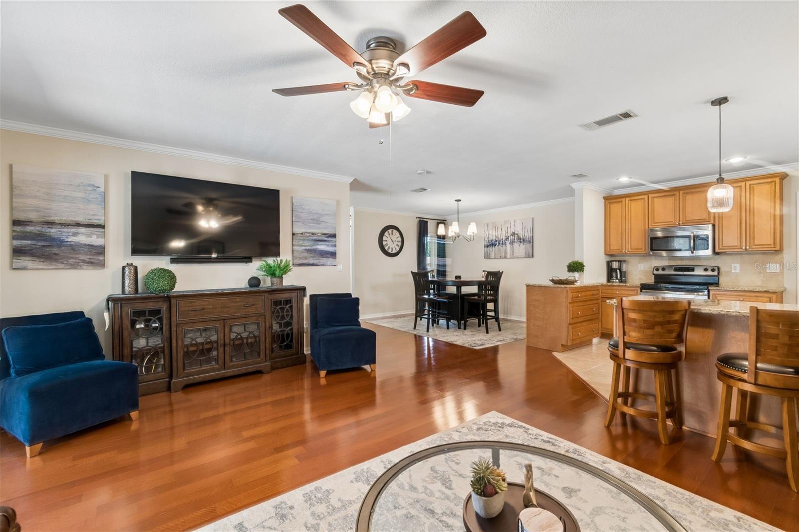 Image 18 of 61 For 1005 Highgrove Court