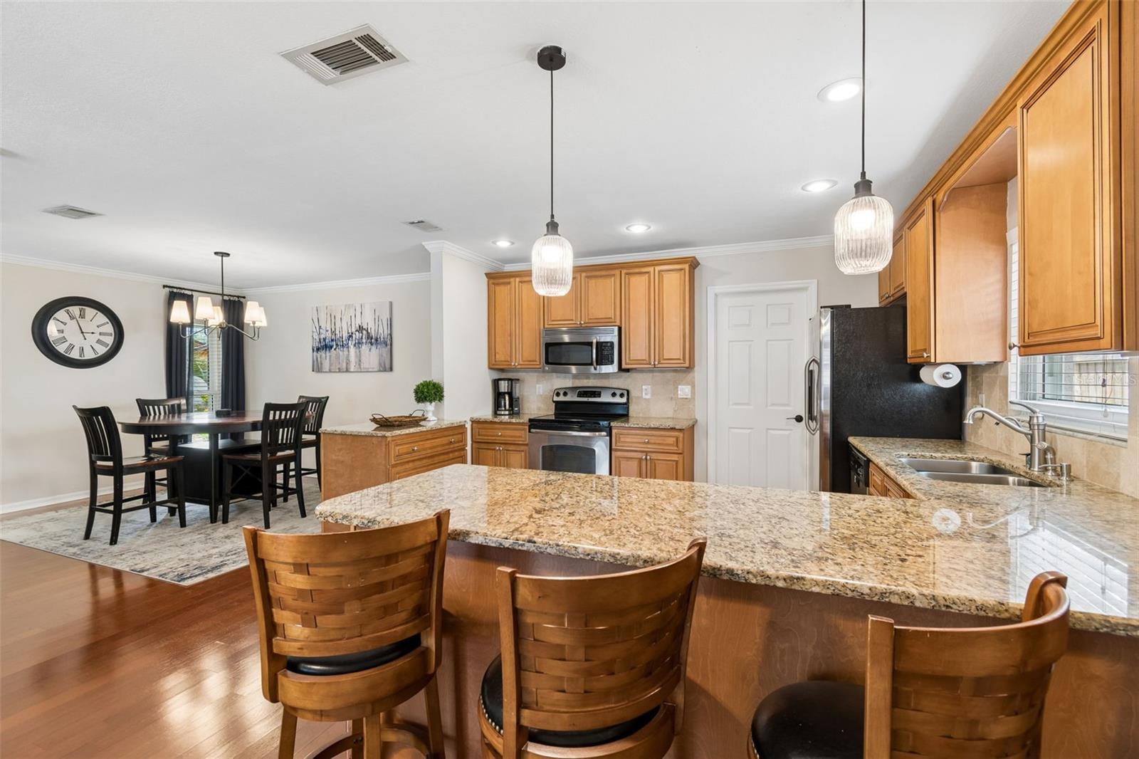 Image 3 of 61 For 1005 Highgrove Court