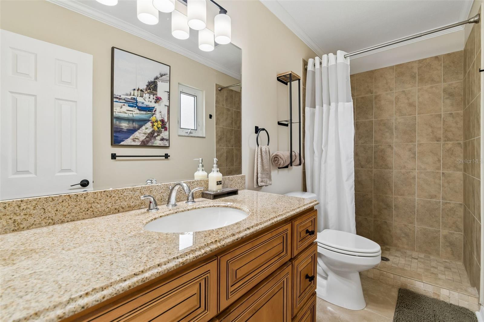 Image 34 of 61 For 1005 Highgrove Court