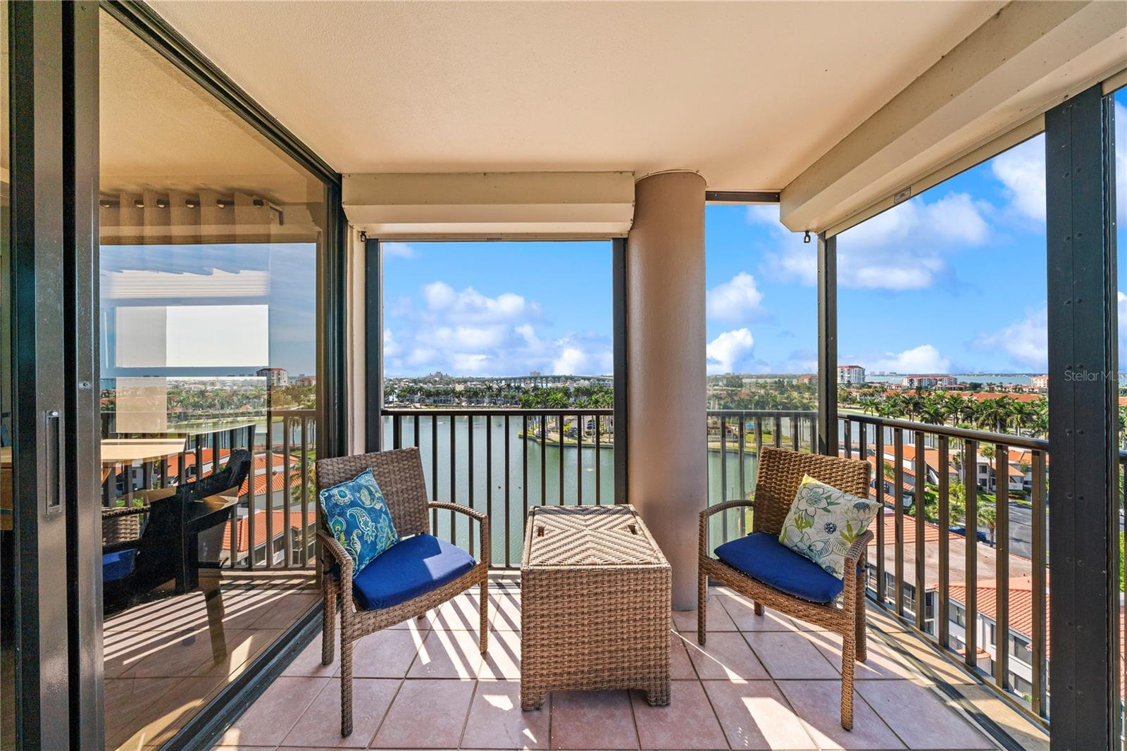 Image 44 of 79 For 6294 Bahia Del Mar Circle 904