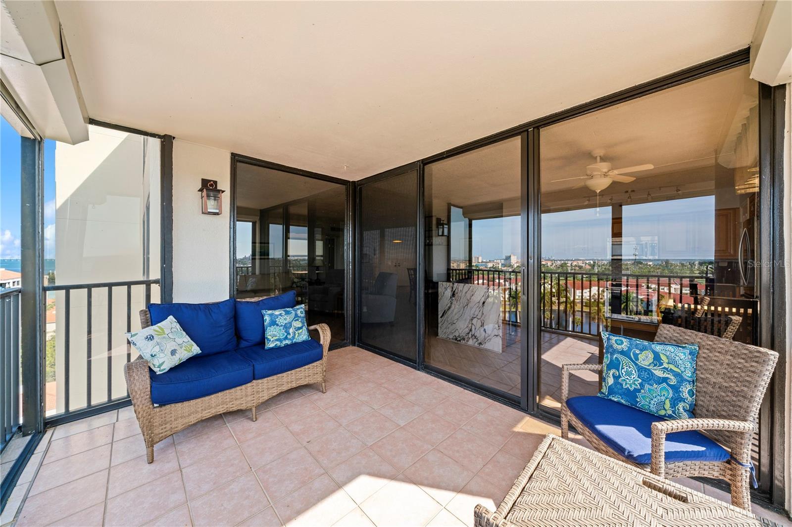 Image 46 of 79 For 6294 Bahia Del Mar Circle 904
