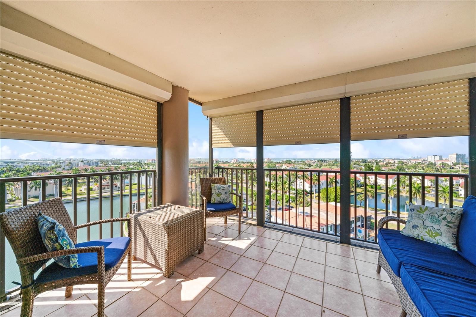 Image 48 of 79 For 6294 Bahia Del Mar Circle 904