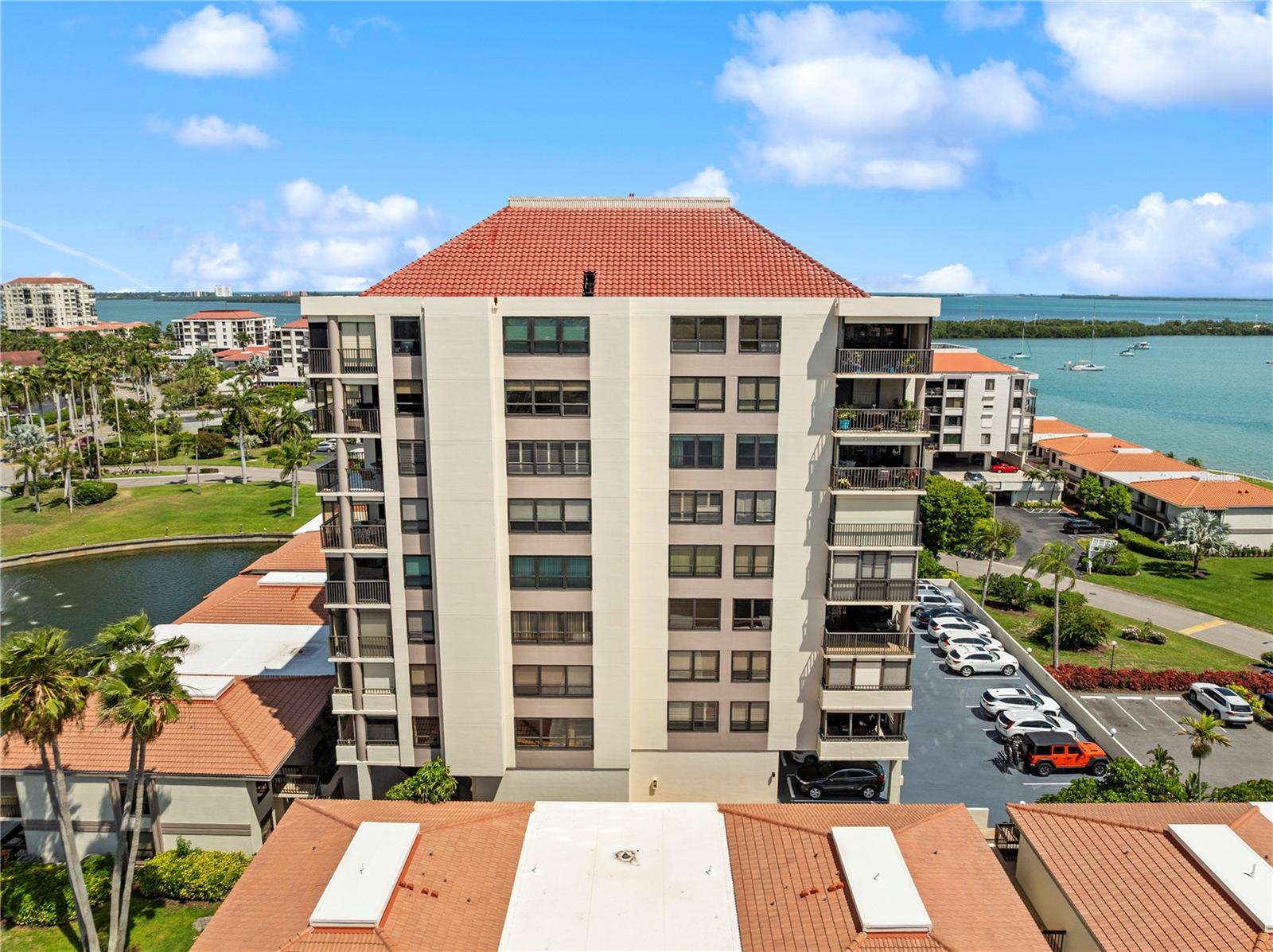 Image 5 of 79 For 6294 Bahia Del Mar Circle 904