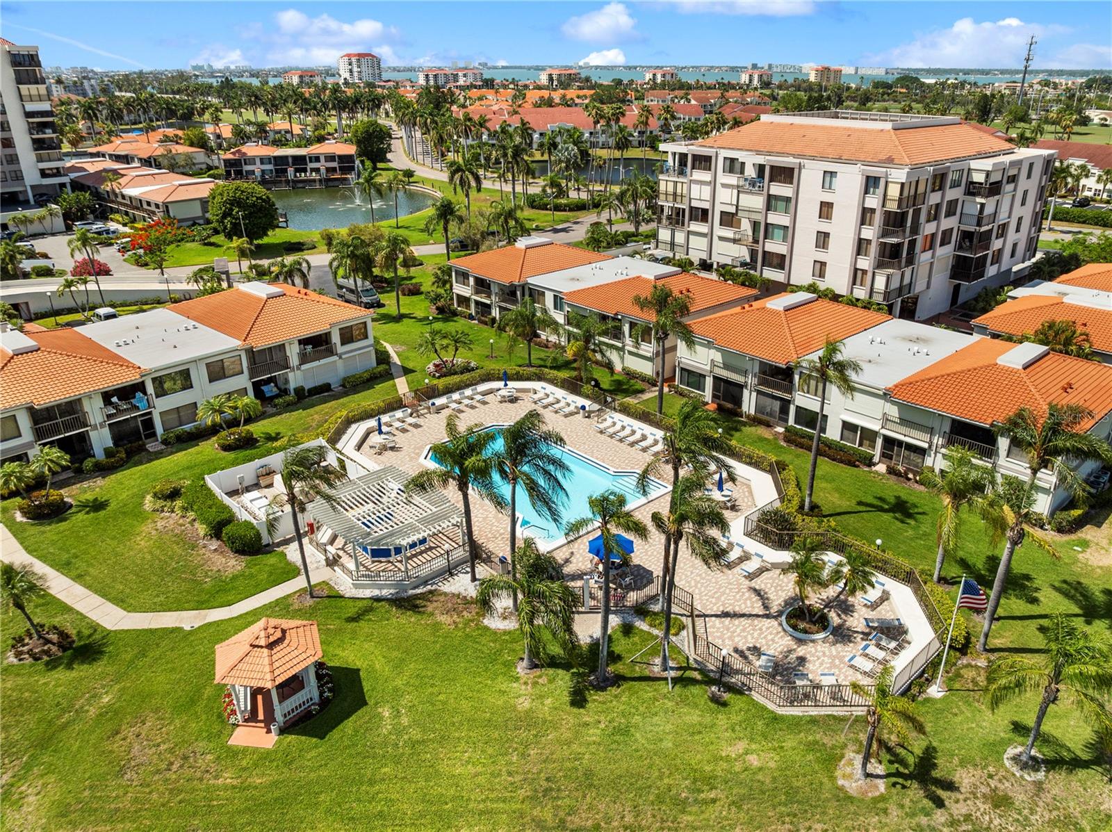 Image 76 of 79 For 6294 Bahia Del Mar Circle 904