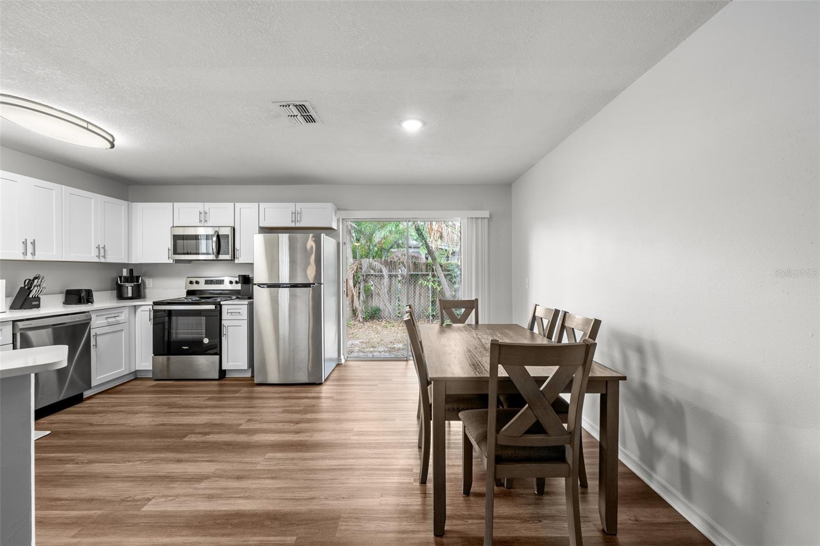 Image 10 of 42 For 8013 Alaska Street