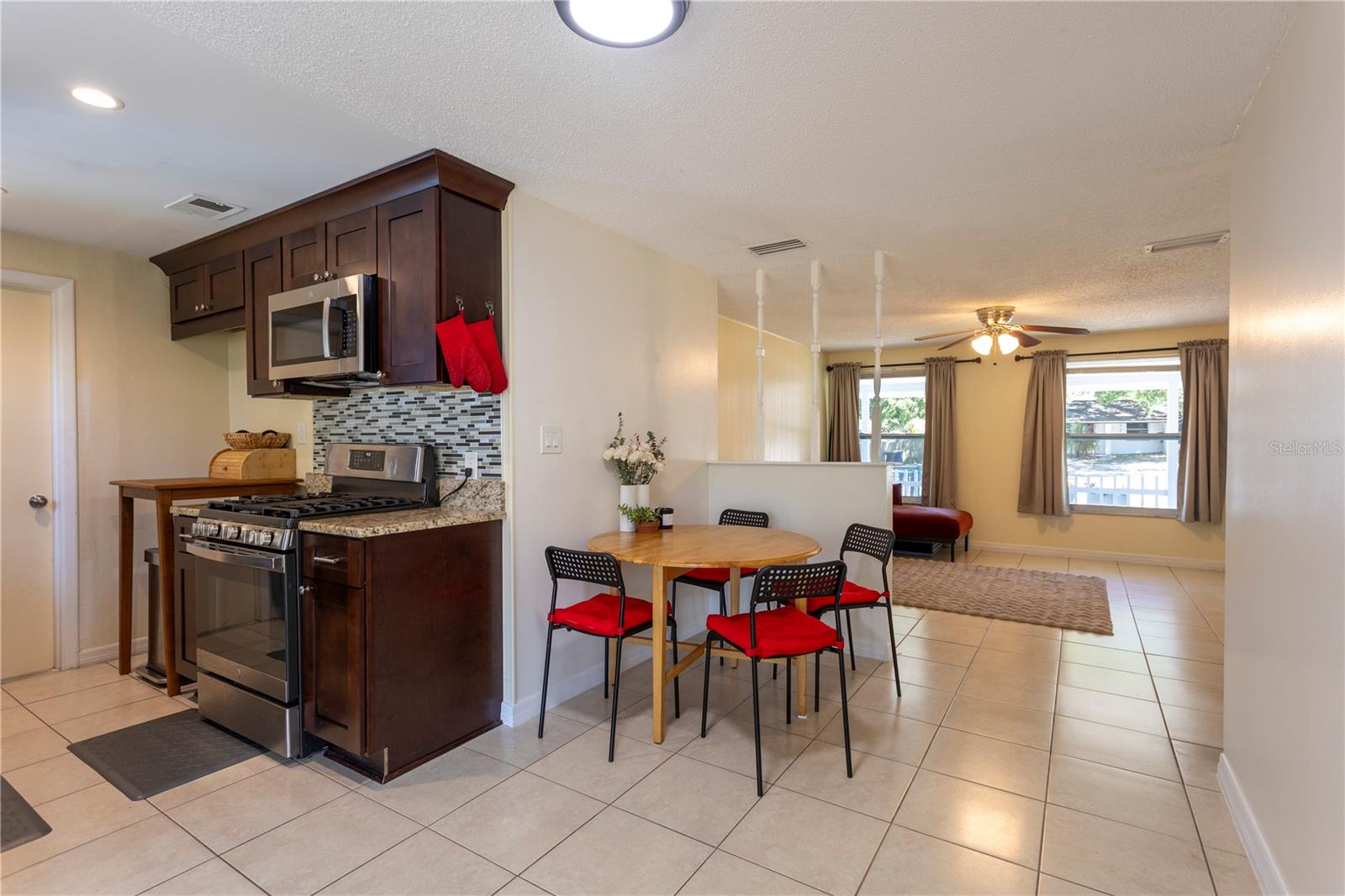 Image 12 of 42 For 2877 Nutwood Street