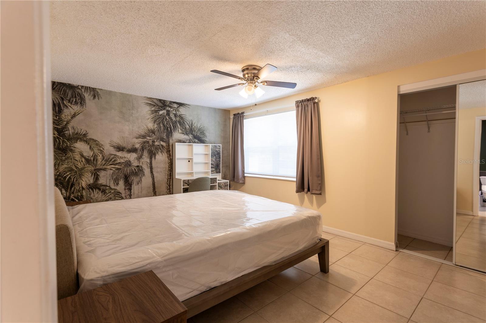 Image 15 of 42 For 2877 Nutwood Street