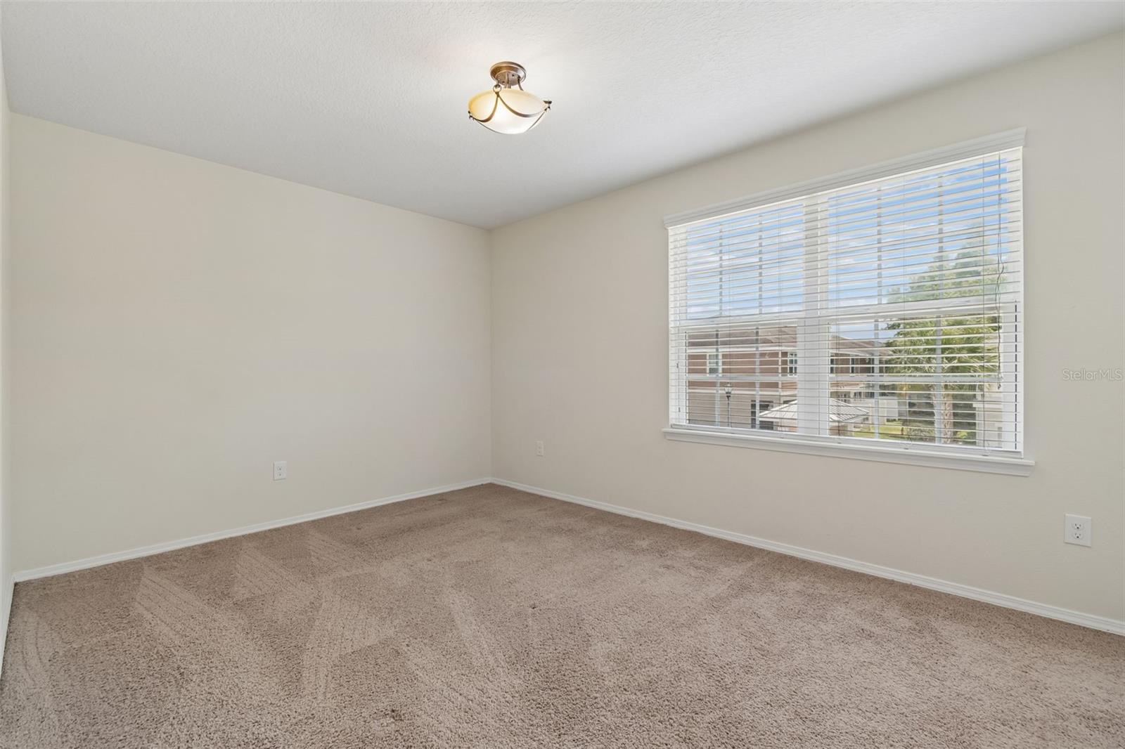 Image 15 of 76 For 4768 White Sanderling Court