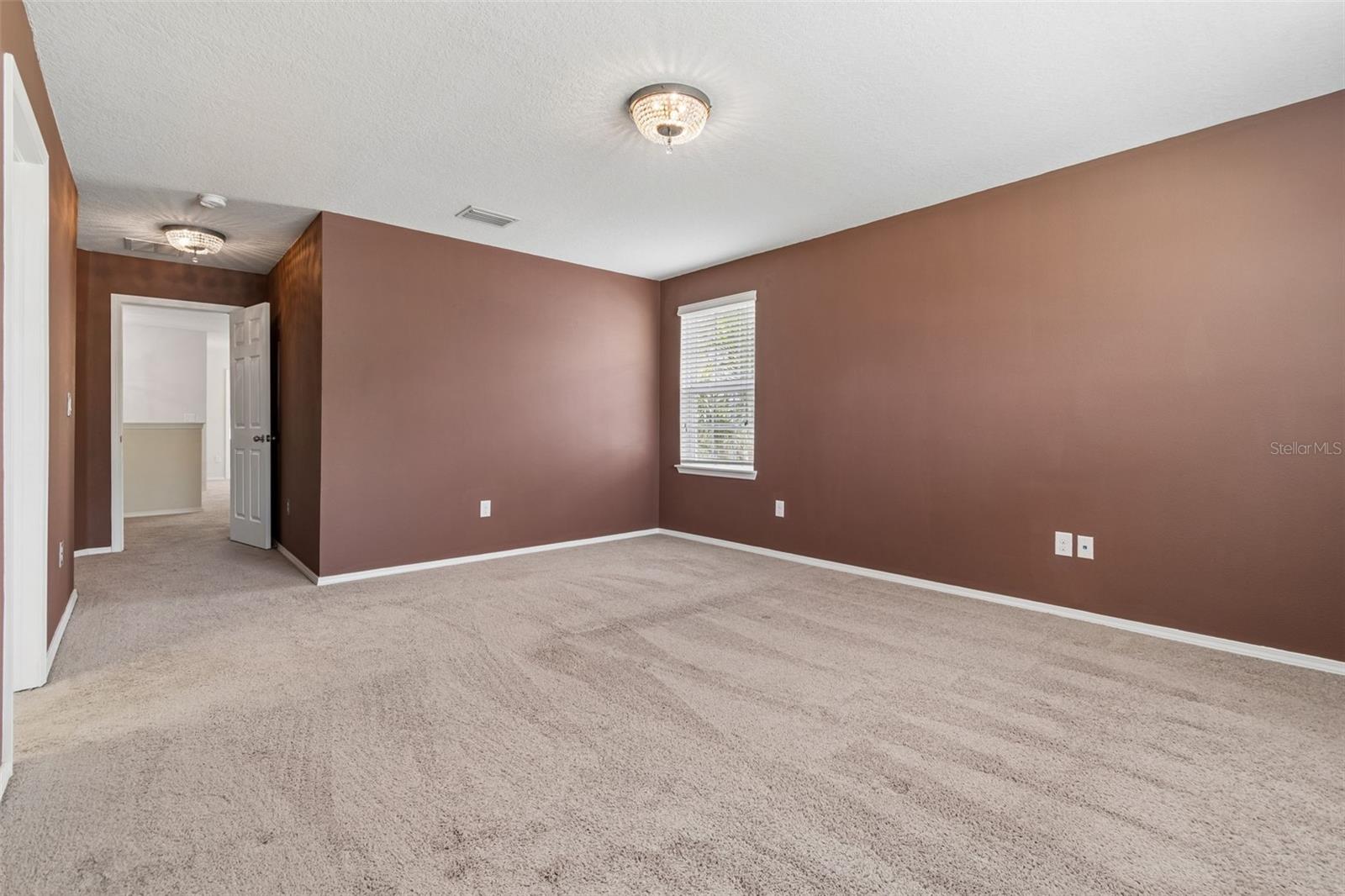 Image 29 of 76 For 4768 White Sanderling Court