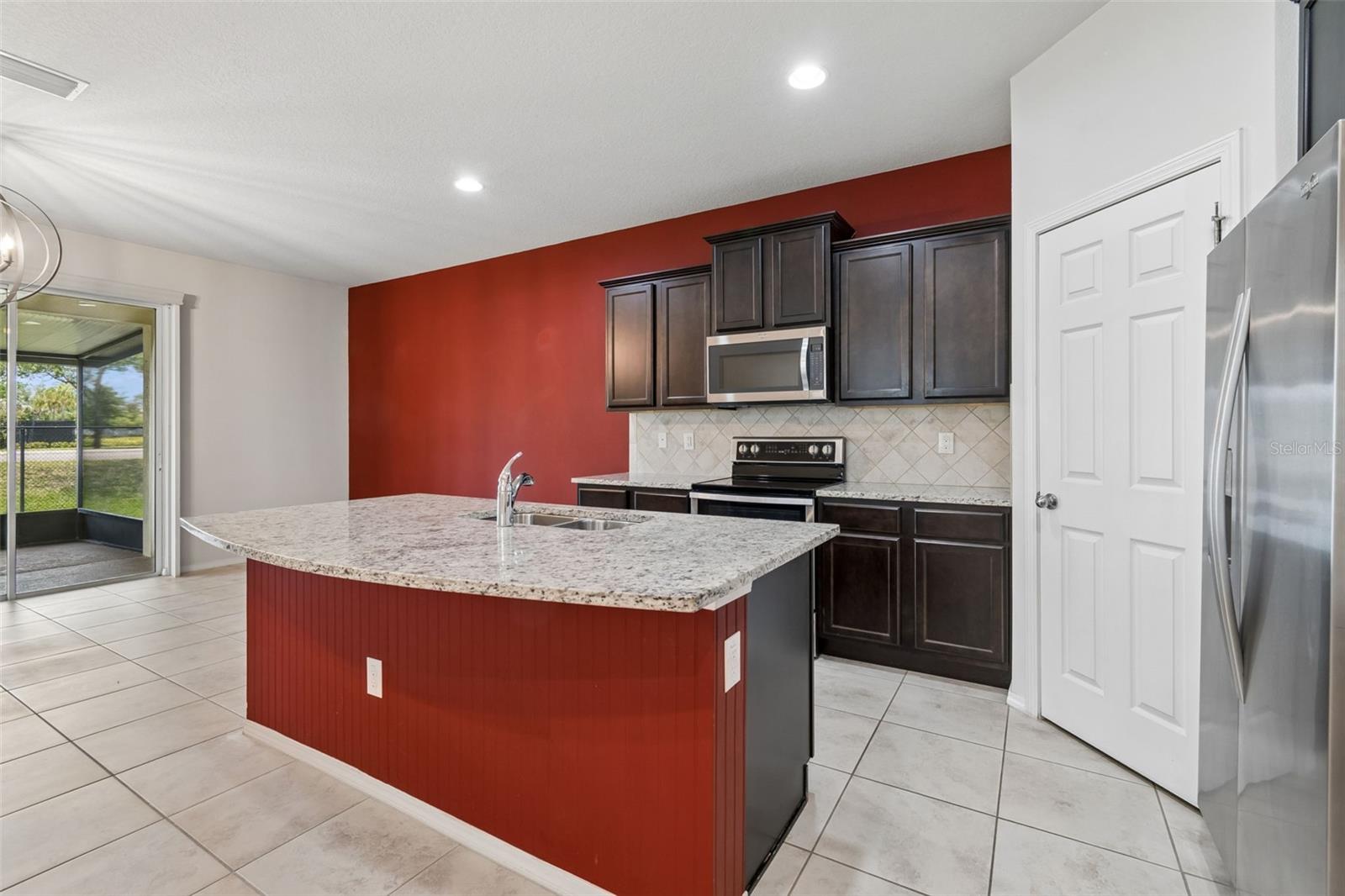 Image 5 of 76 For 4768 White Sanderling Court
