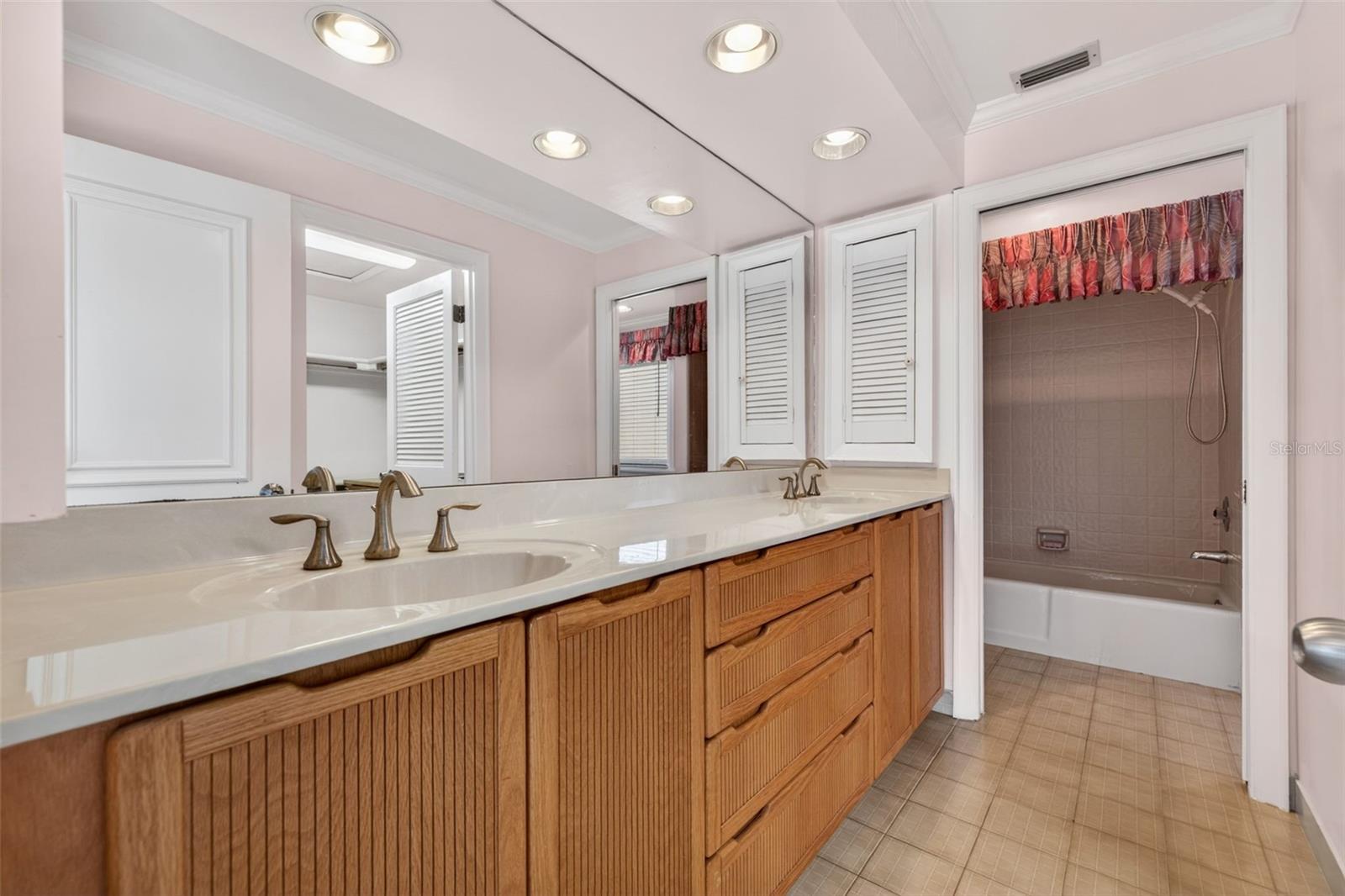 Image 20 of 30 For 3111 Wedgewood Drive
