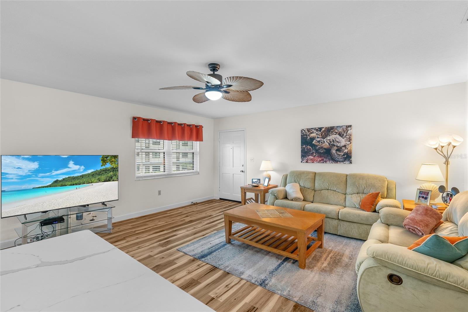 Image 11 of 58 For 5967 Terrace Park Drive N 201