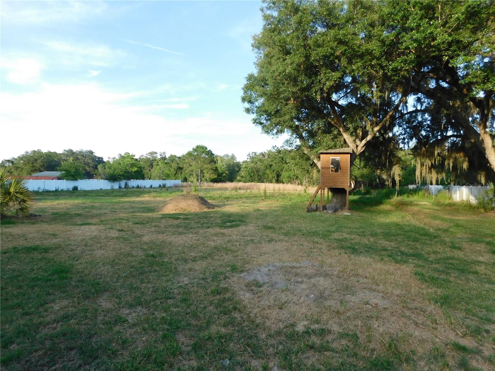 Image 30 of 30 For 2525 Valrico Road