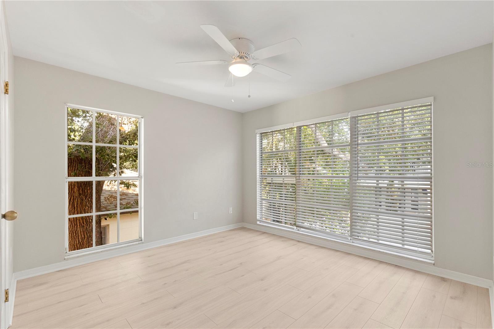 Image 12 of 24 For 3110 Villa Rosa Street