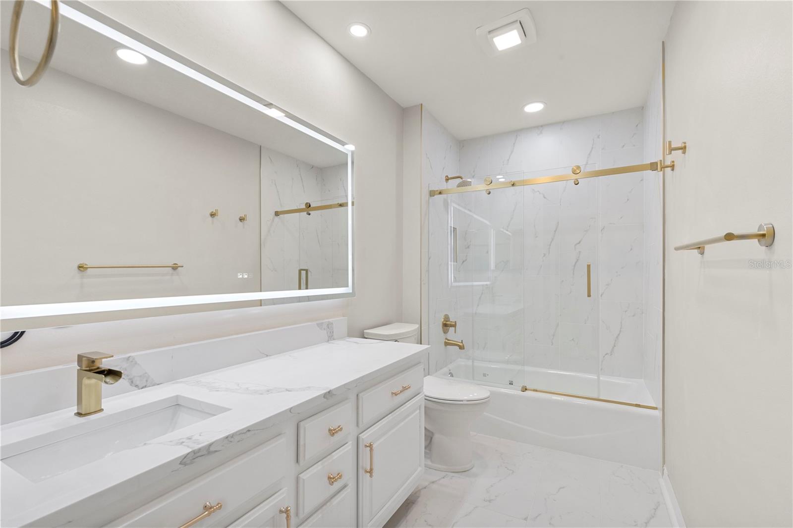 Image 15 of 24 For 3110 Villa Rosa Street