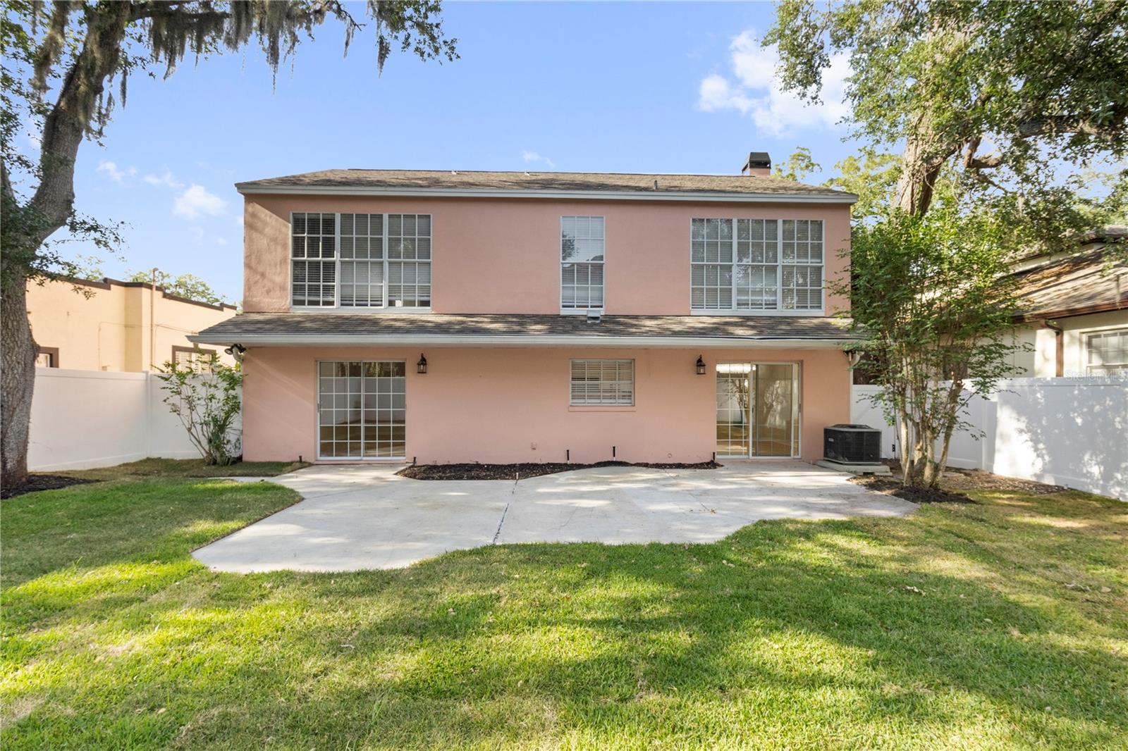 Image 24 of 24 For 3110 Villa Rosa Street