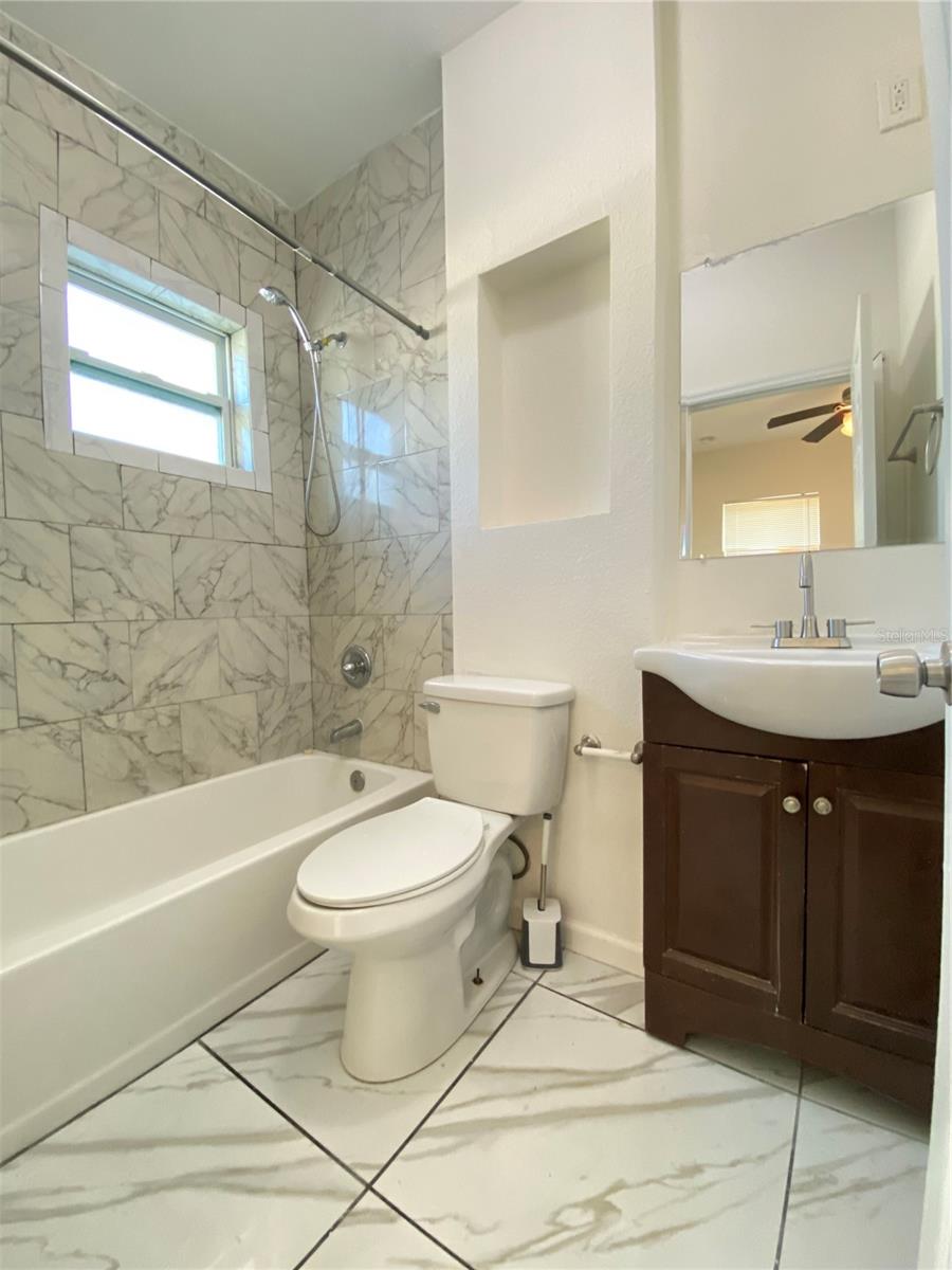Image 25 of 28 For 4721 14th Avenue S
