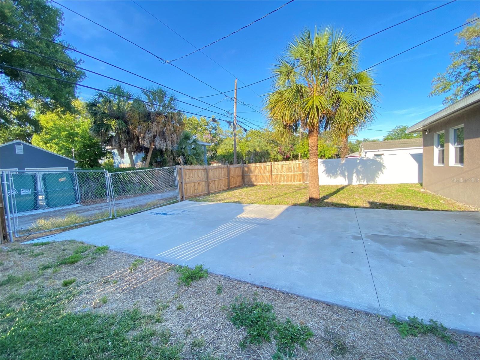 Image 6 of 28 For 4721 14th Avenue S
