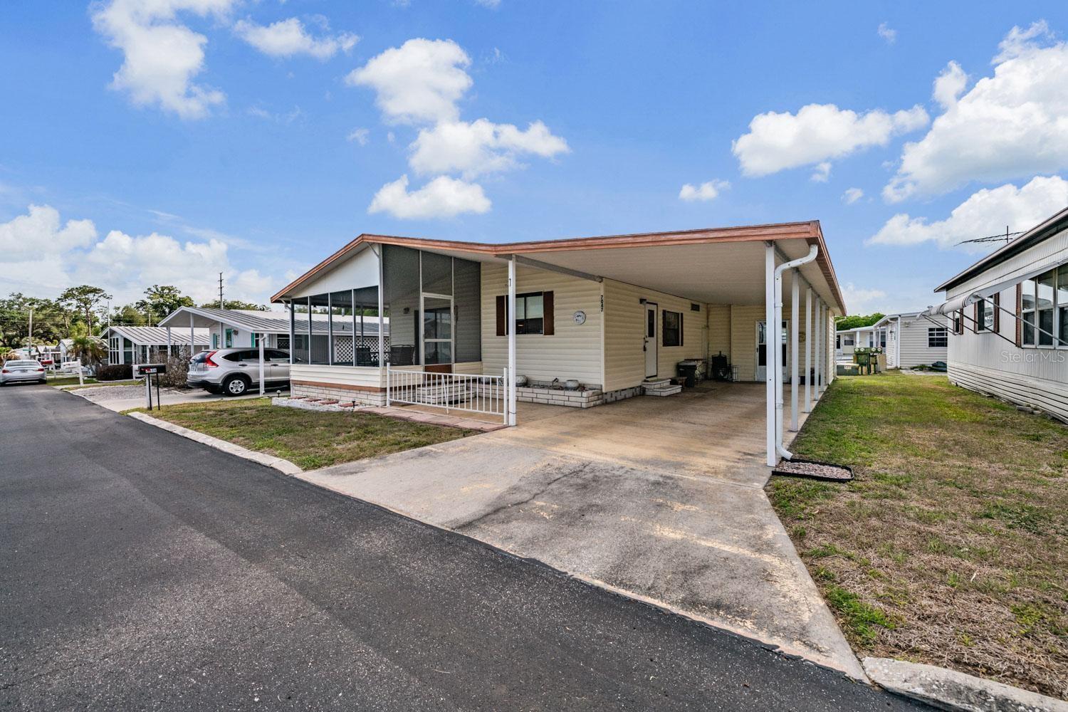 Image 4 of 46 For 7047 El Matador Street