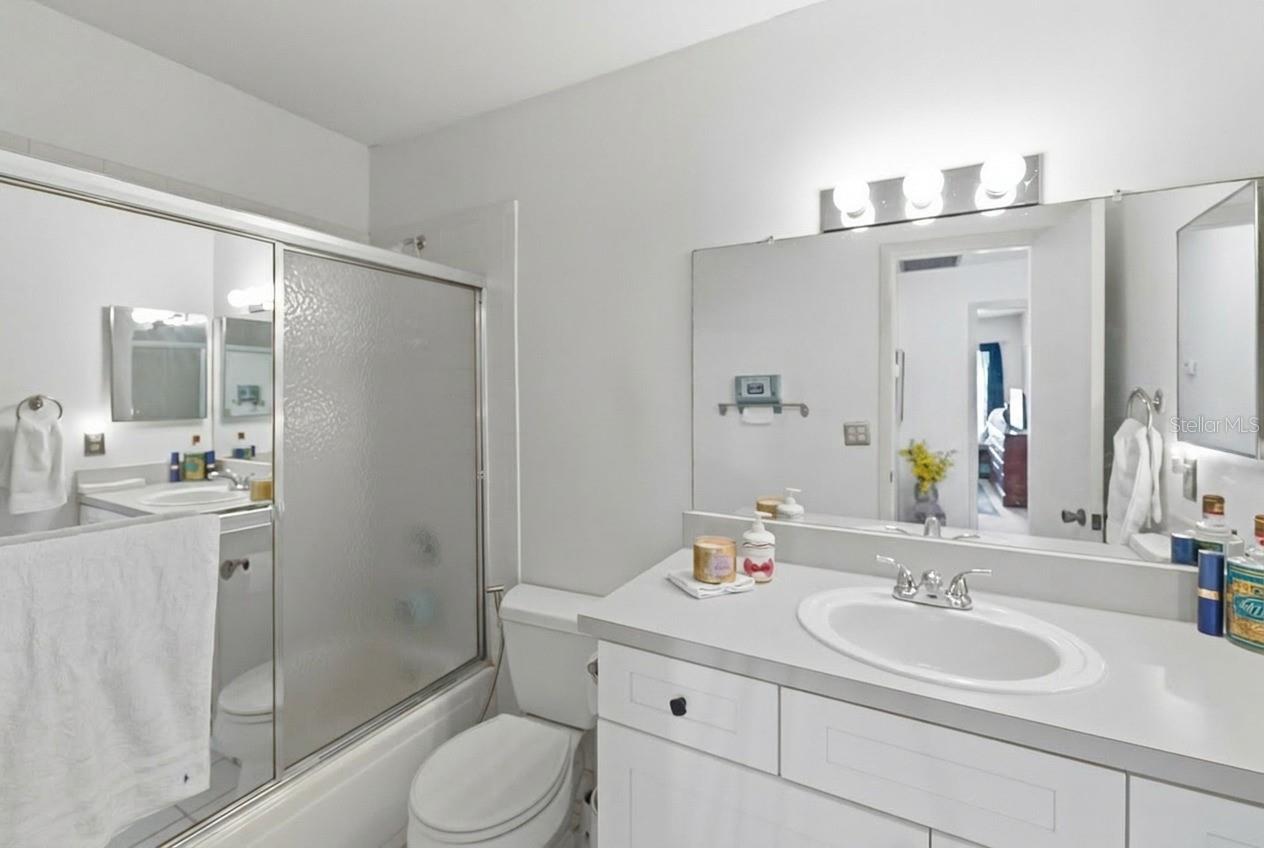 Image 12 of 18 For 3853 Lake Drive 165