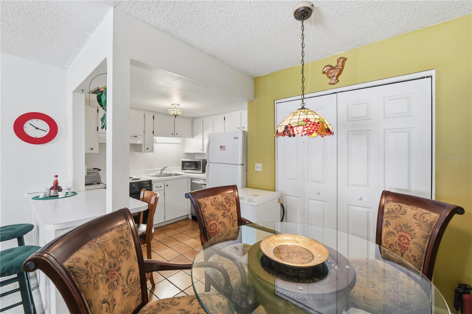 Image 6 of 18 For 3853 Lake Drive 165