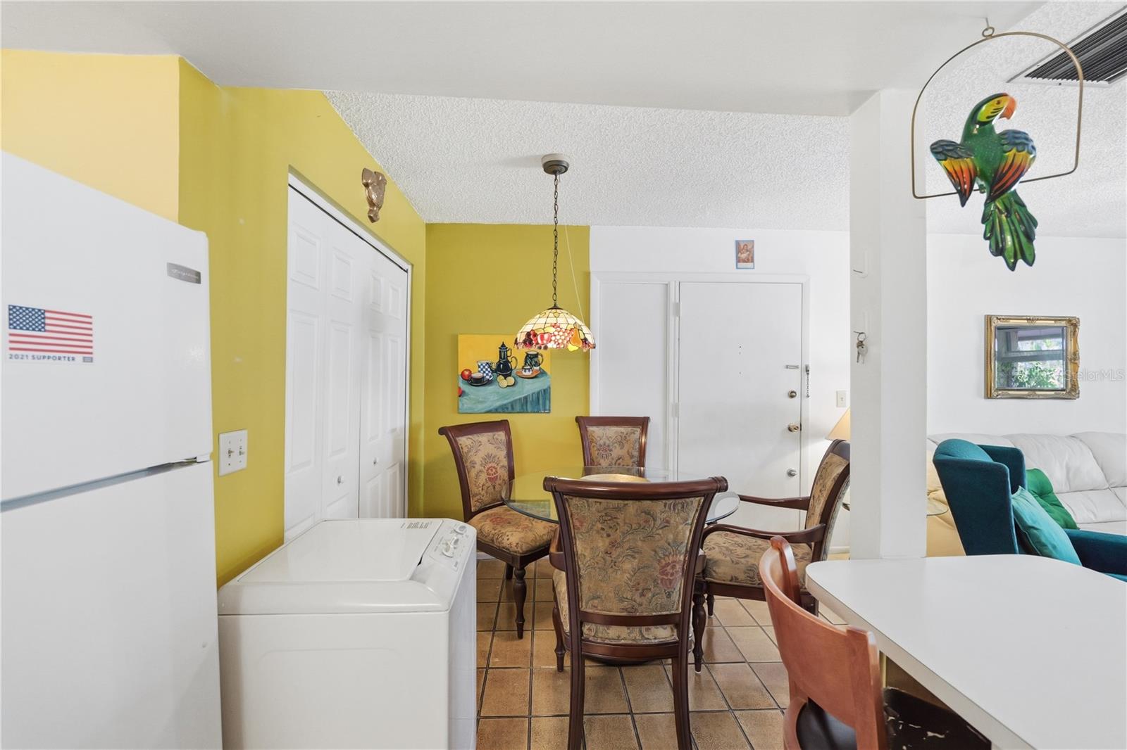 Image 8 of 18 For 3853 Lake Drive 165
