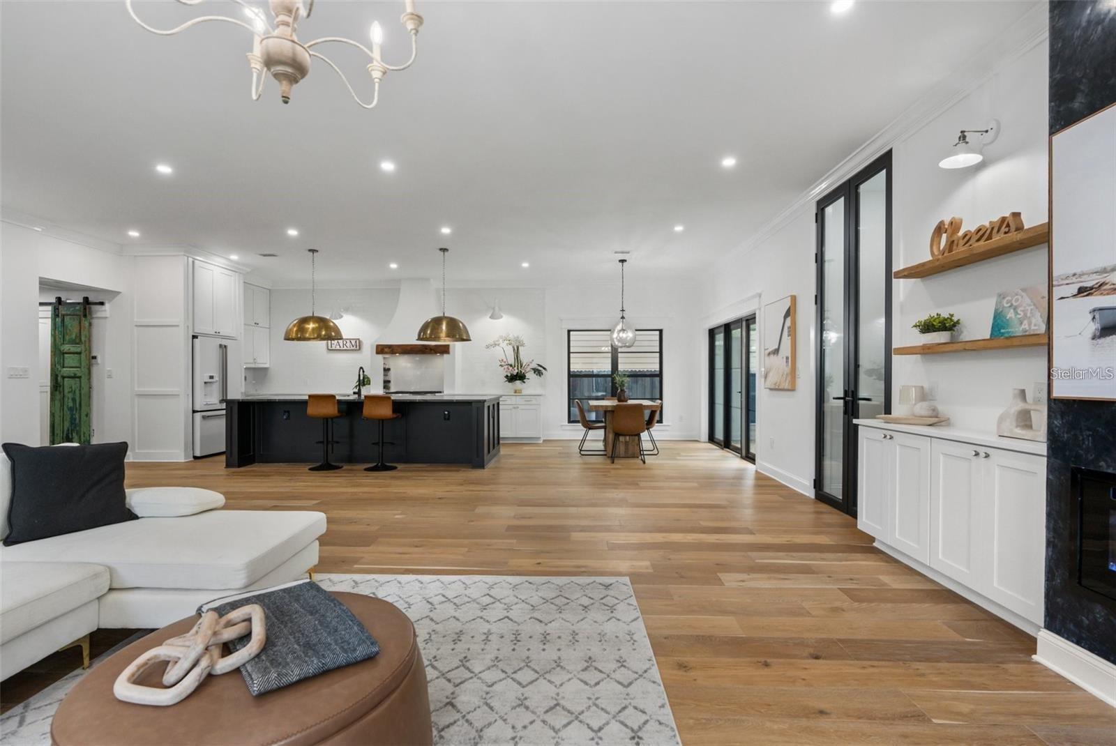 Image 11 of 75 For 3501 Tacon Street