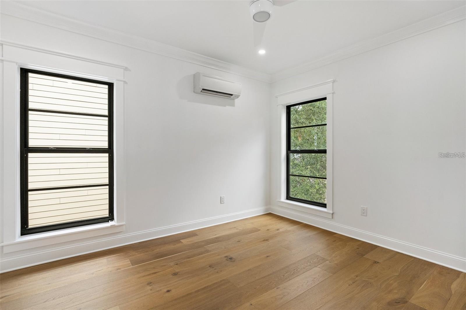 Image 48 of 75 For 3501 Tacon Street
