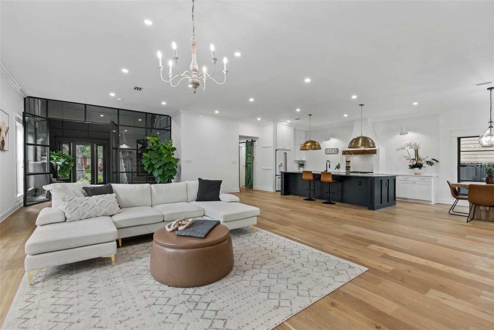 Image 6 of 75 For 3501 Tacon Street