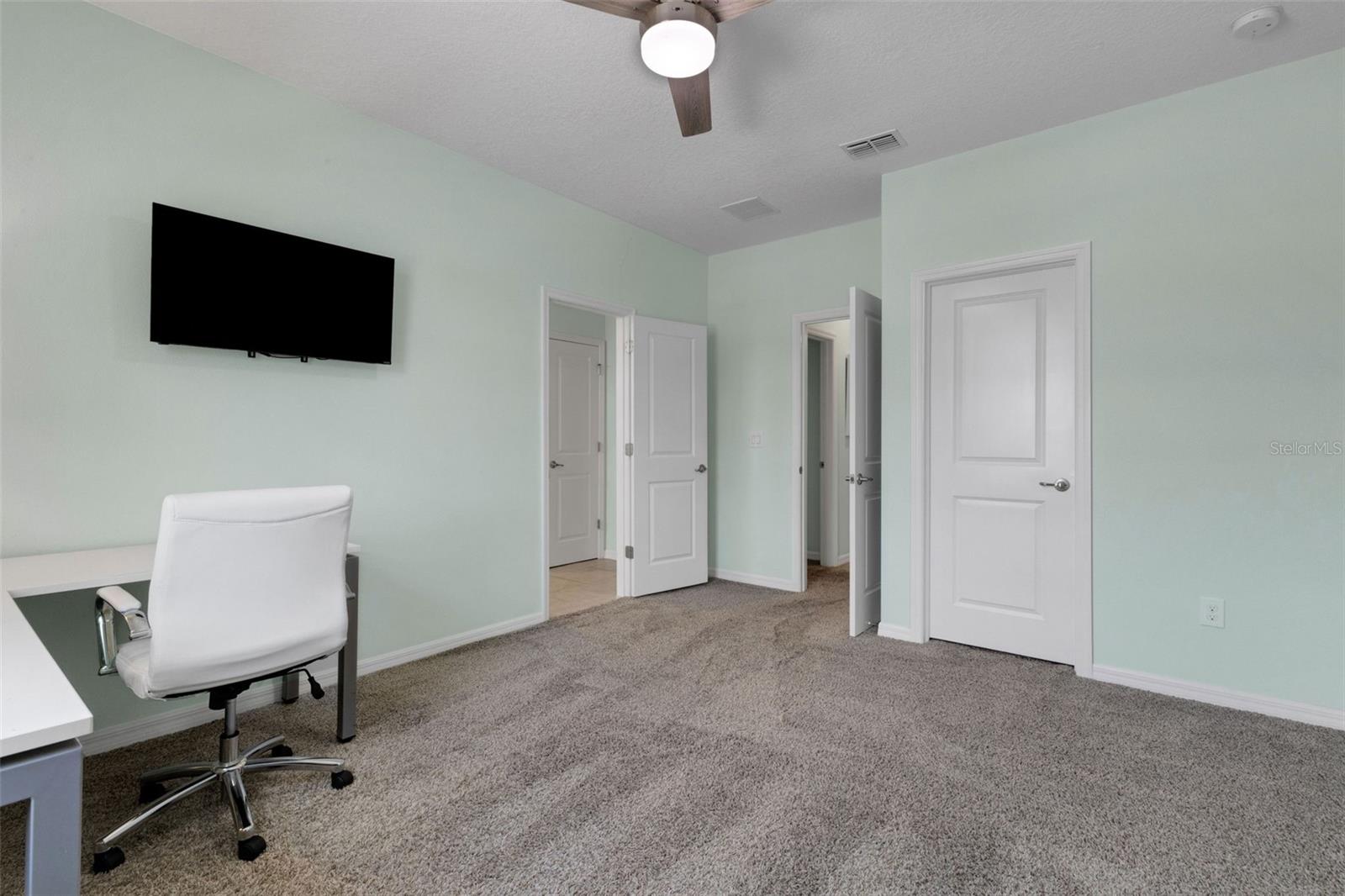 Image 40 of 60 For 11610 Woodleaf Drive