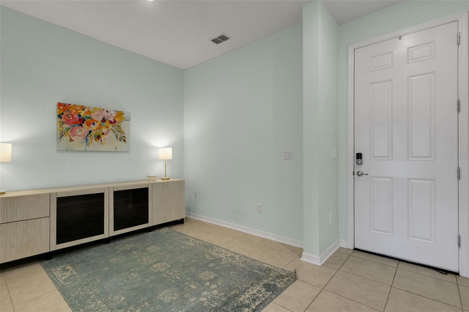 Image 5 of 60 For 11610 Woodleaf Drive