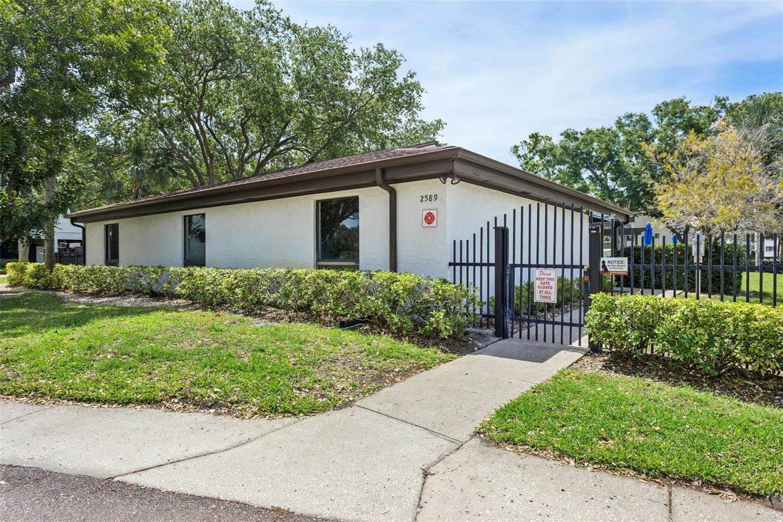 Image 28 of 30 For 2587 Countryside Boulevard 6313