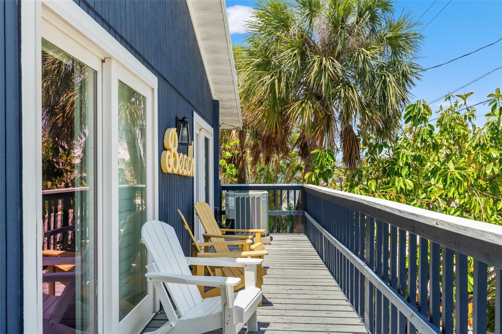 Image 20 of 81 For 8106 Gulf Drive