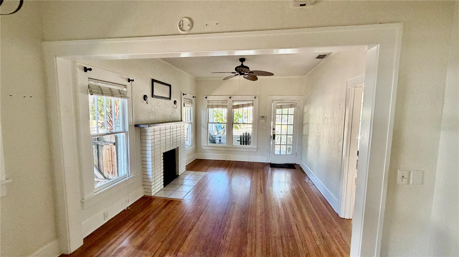 Image 10 of 30 For 640 9th Avenue N