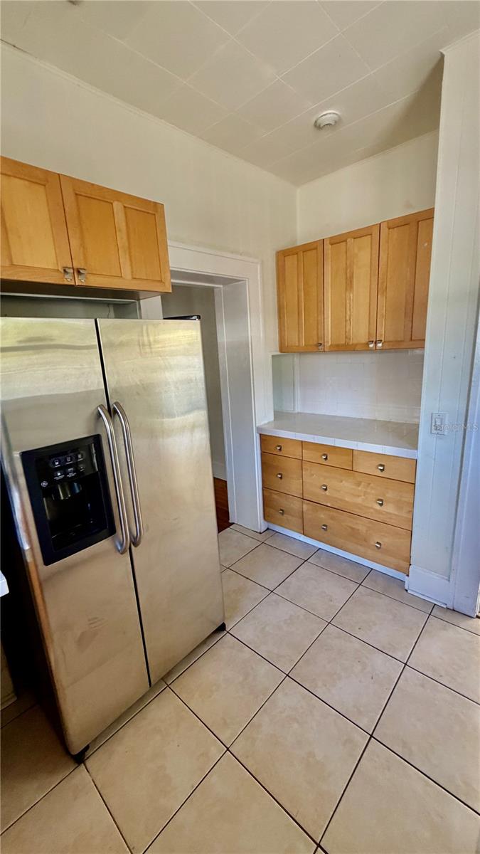 Image 13 of 30 For 640 9th Avenue N