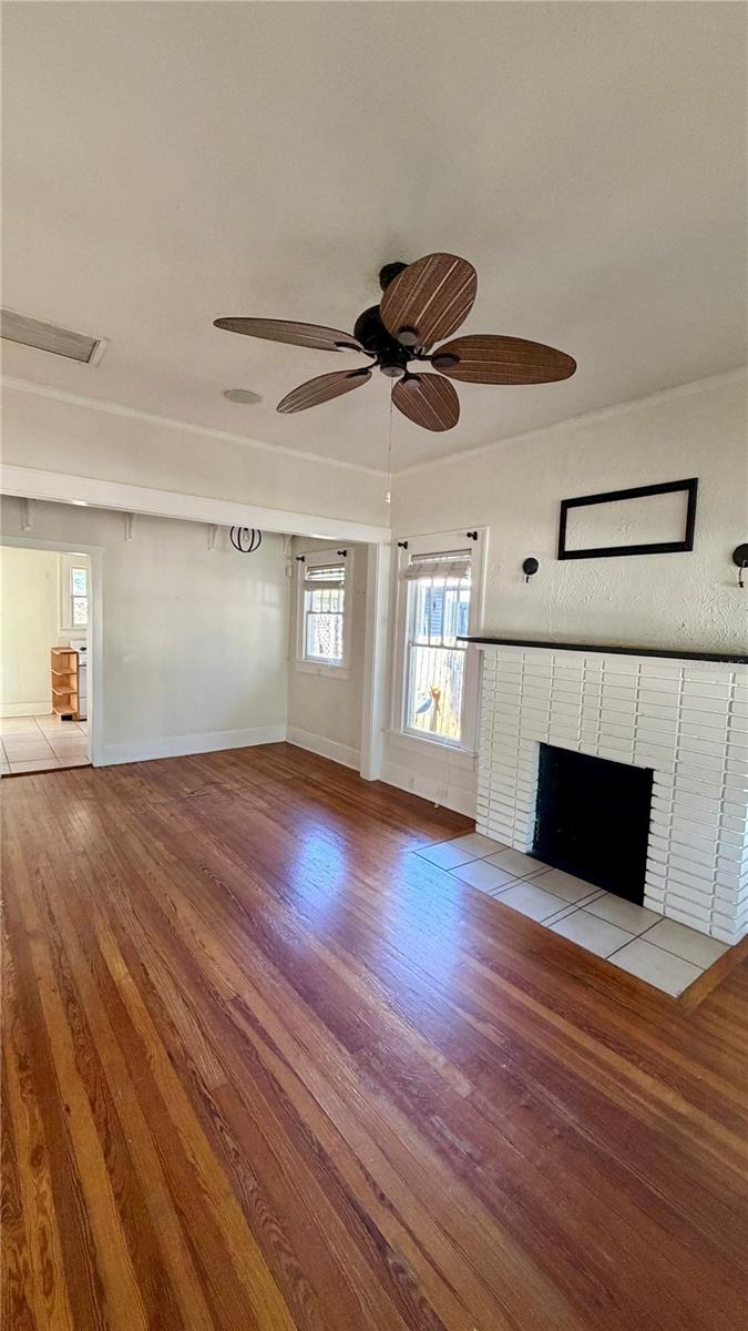 Image 4 of 30 For 640 9th Avenue N