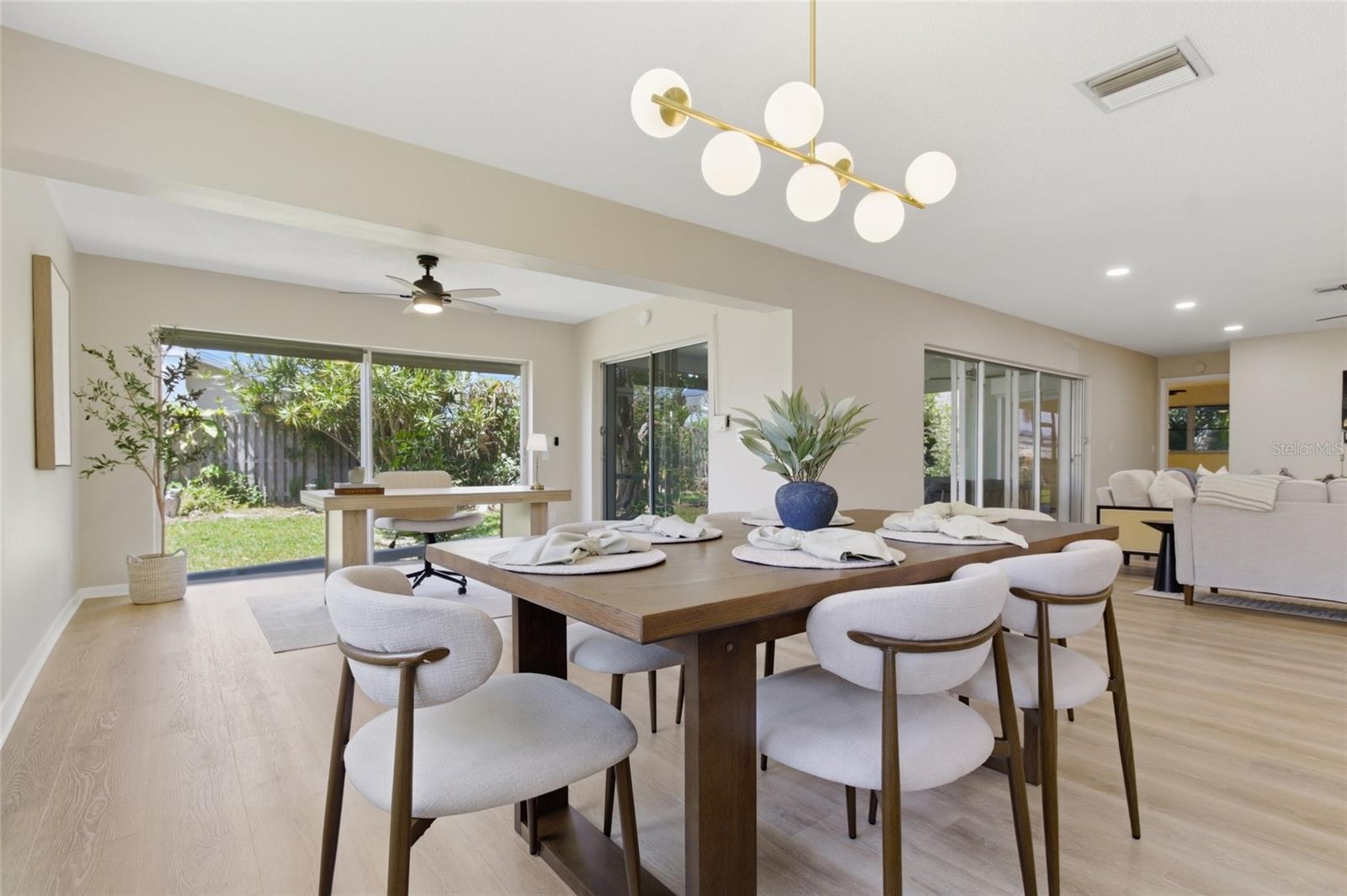 Image 21 of 52 For 13891 88th Terrace