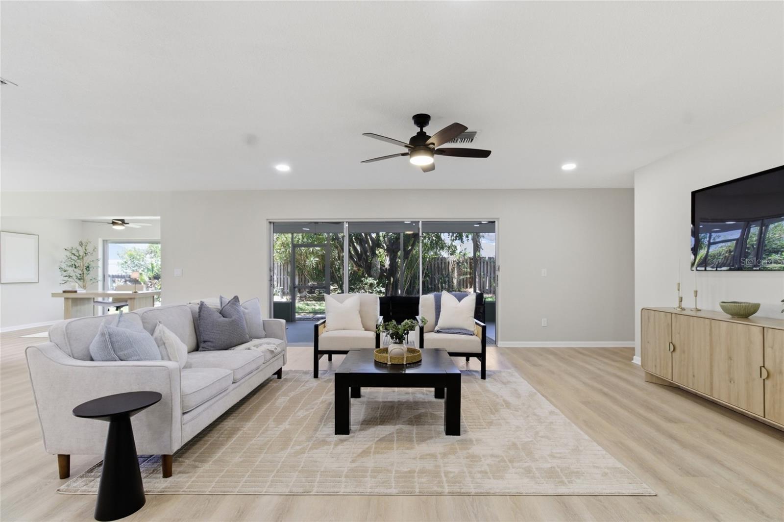 Image 3 of 52 For 13891 88th Terrace